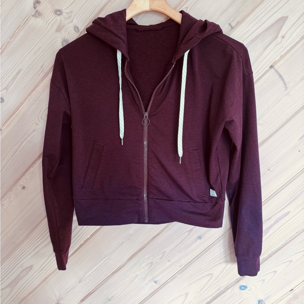 Vuori Maroon Hoodie with Pocket Detail